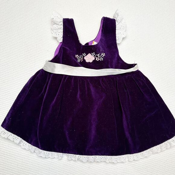 Vintage Tawil Velvet Pinnie - Picture 1 of 4